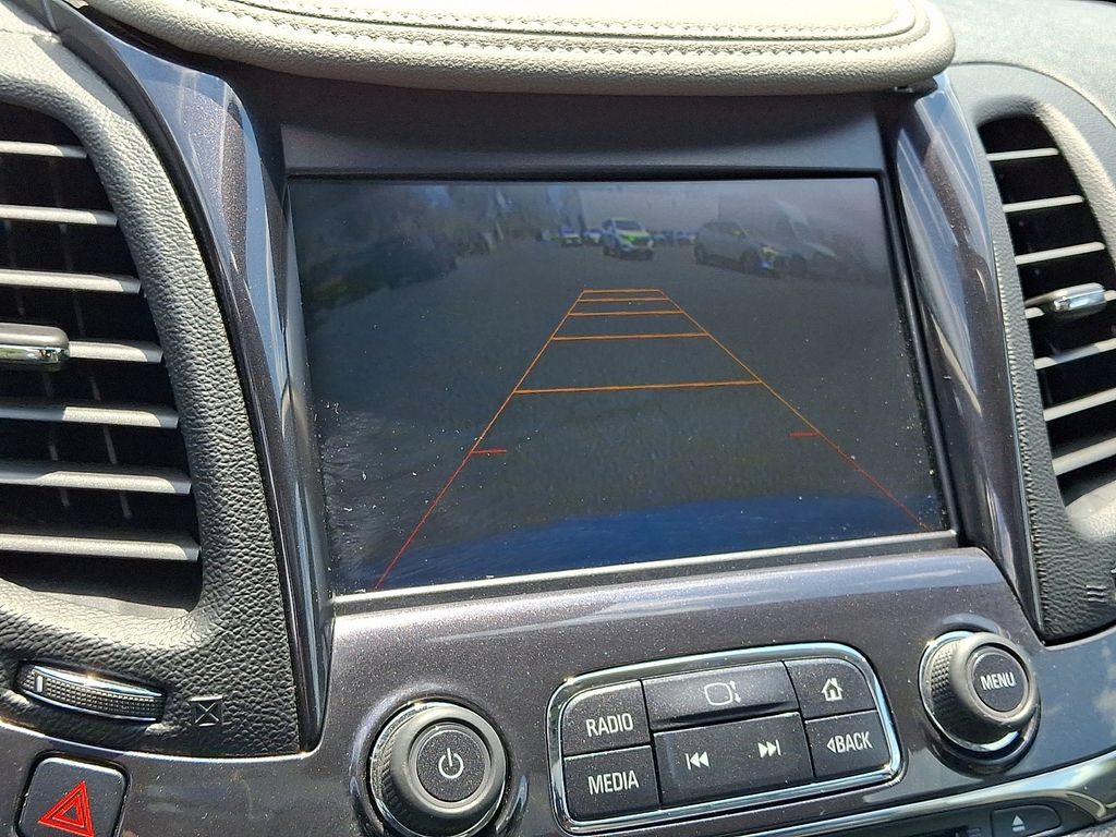 Used 2015 Chevrolet Impala LTZ FWD image 18