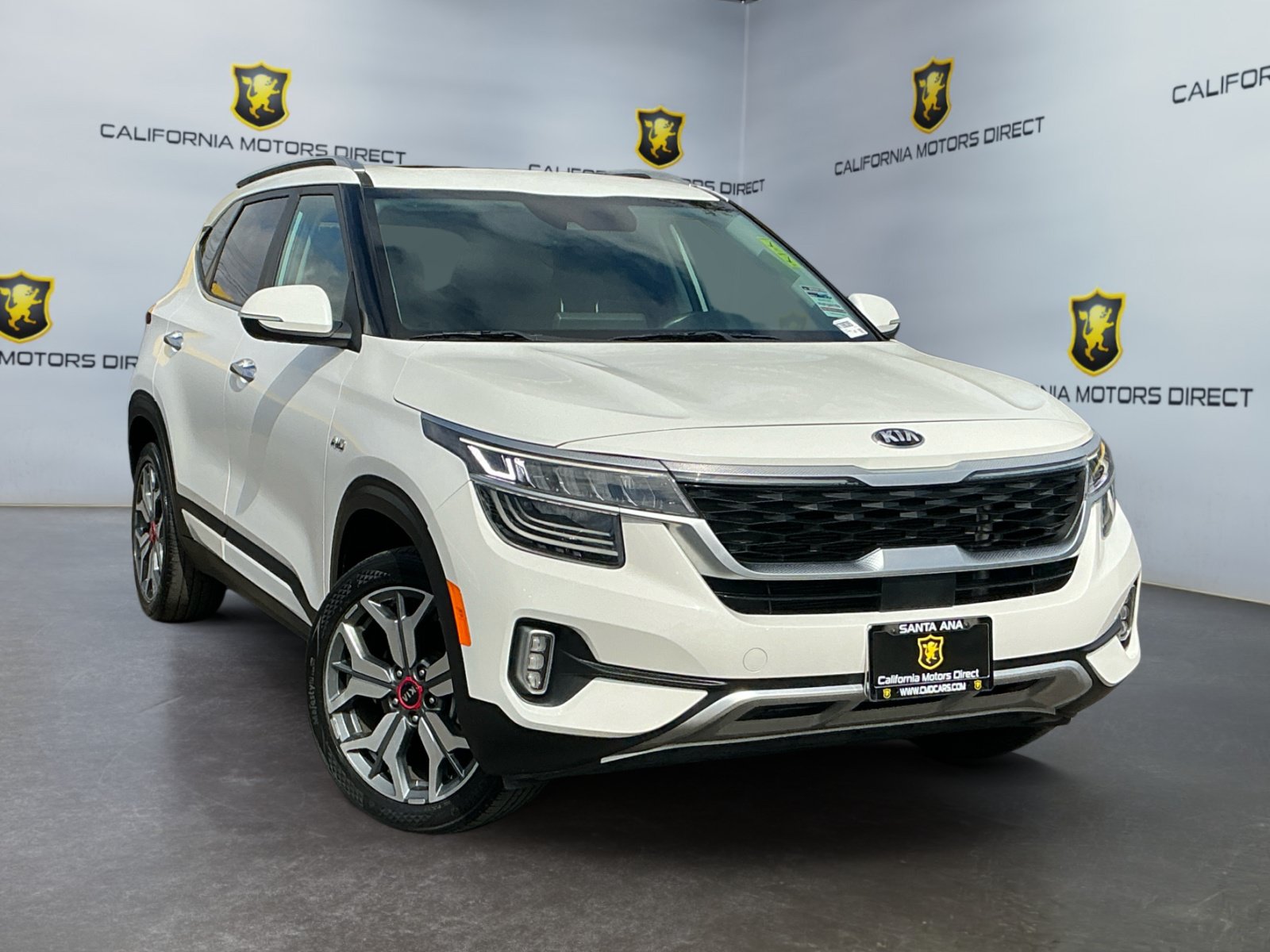 Used 2021 Kia Seltos SX w/ SX Sunroof Package AWD/4WD image 3