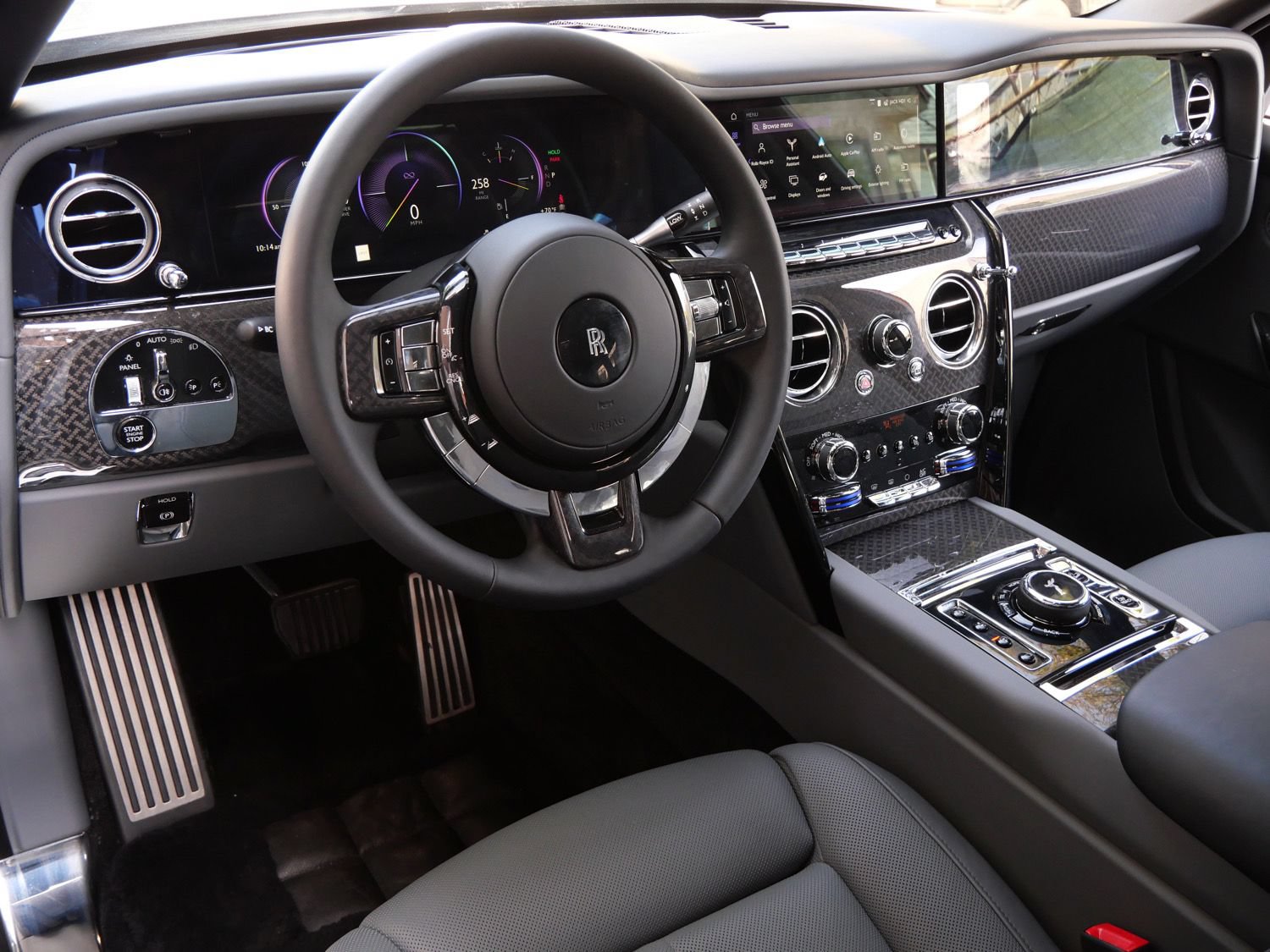 Used 2026 Rolls-Royce Cullinan Black Badge AWD/4WD image 17