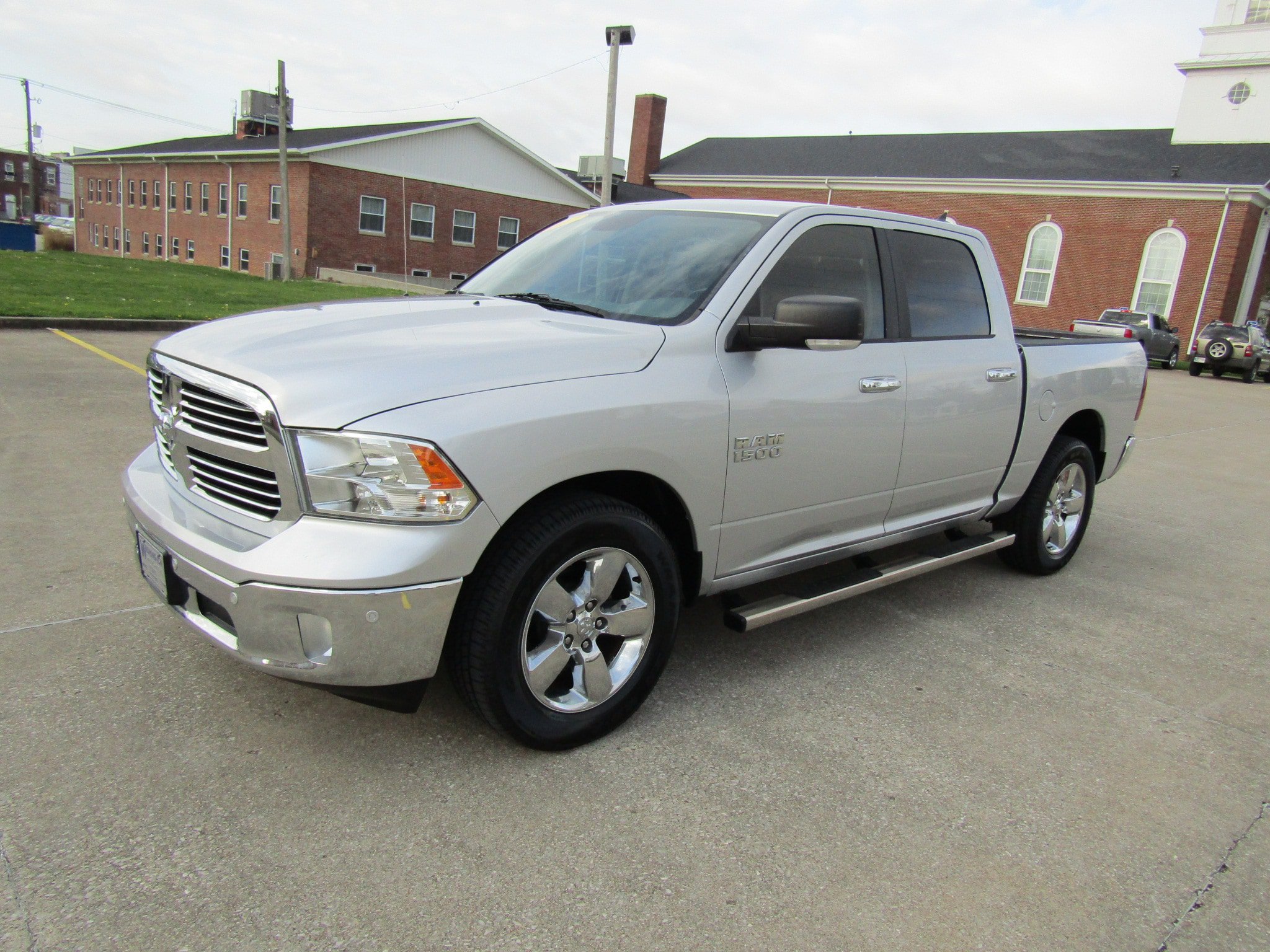 Used 2017 RAM 1500 Lone Star RWD image 7