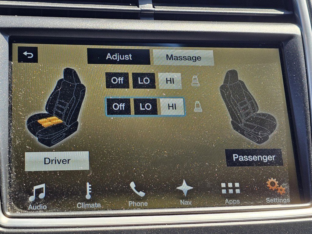 Used 2016 Lincoln MKX Reserve w/ Luxury Package image 5