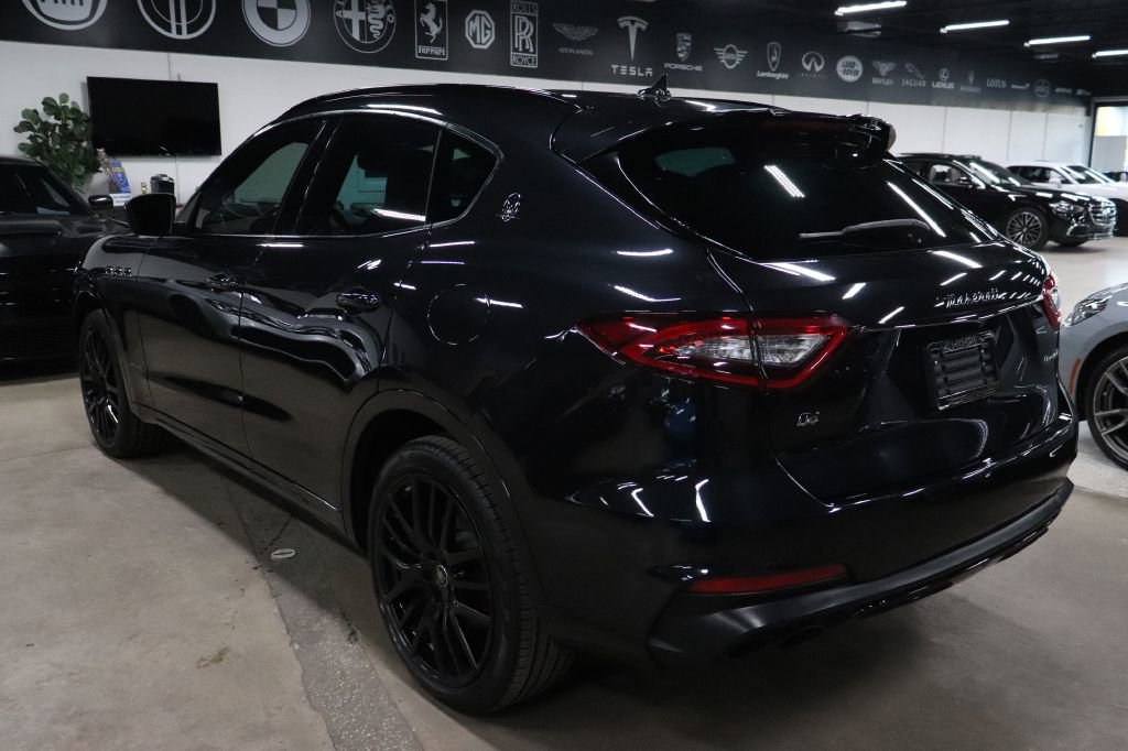 Used 2020 Maserati Levante GranSport image 3