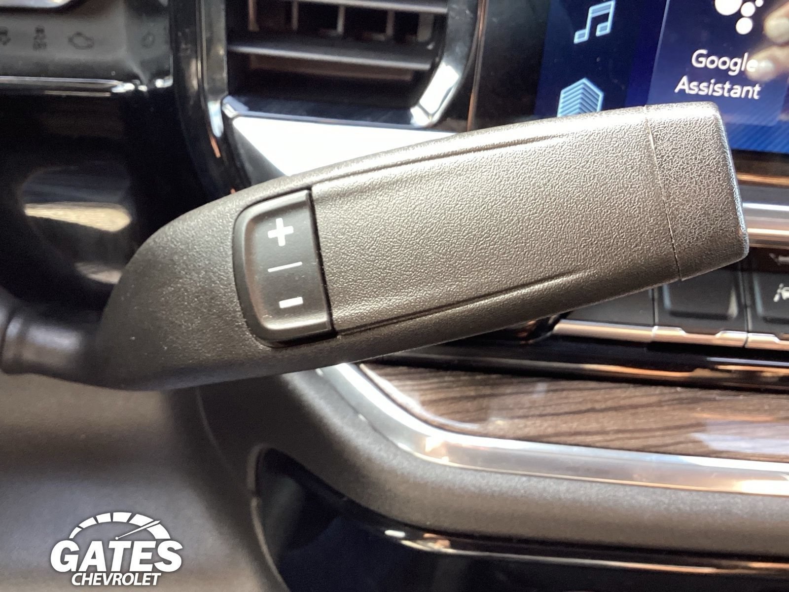 Used 2023 Chevrolet Silverado 1500 LT AWD/4WD image 23