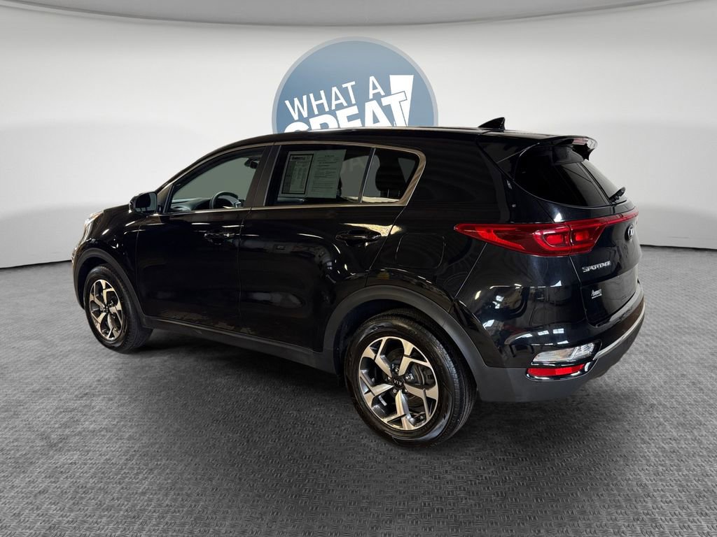 Used 2022 Kia Sportage LX image 6