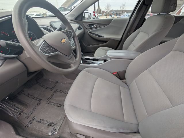 Used 2024 Chevrolet Malibu LT FWD image 12