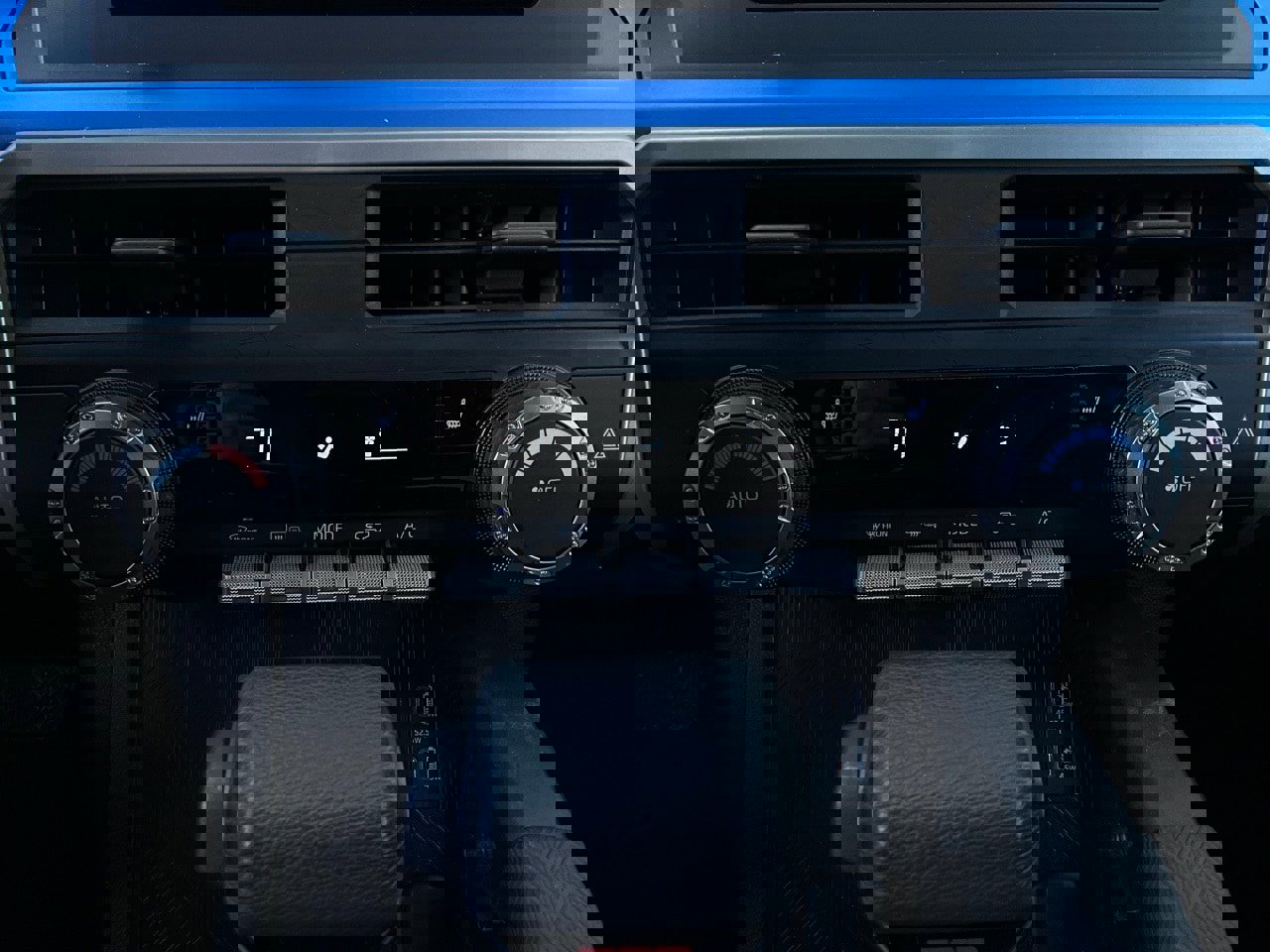 Used 2025 Toyota Tacoma TRD Off-Road image 26