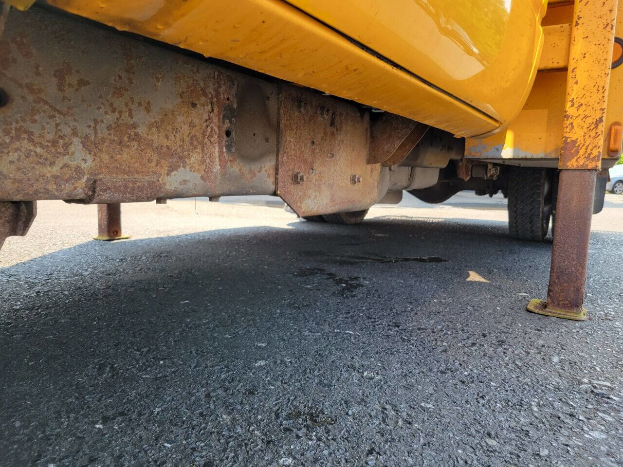 Used 1998 GMC Sierra 3500 2WD Regular Cab HD image 10