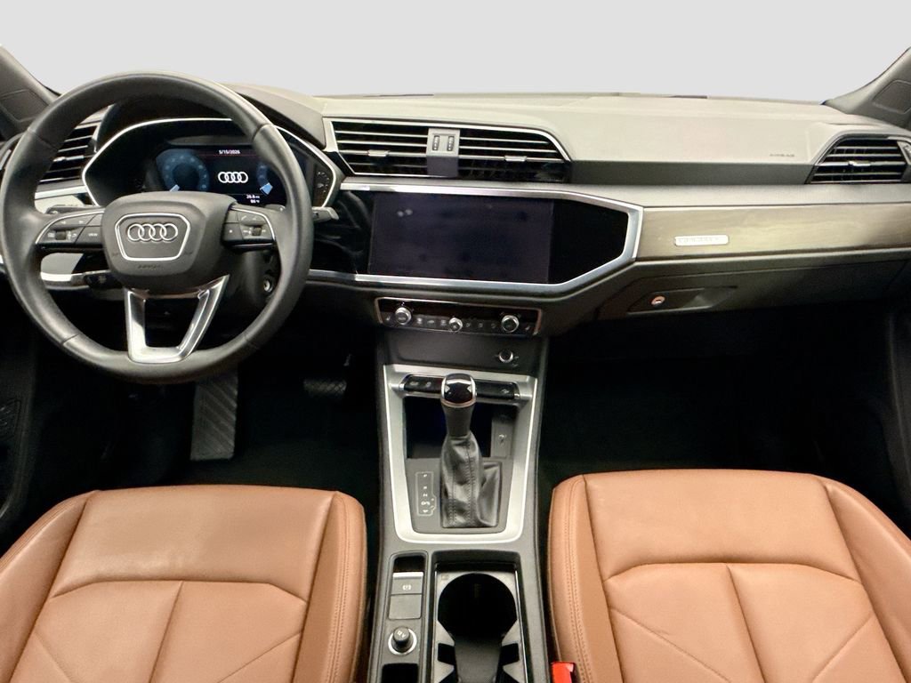 Used 2022 Audi Q3 2.0T Premium Plus AWD/4WD image 13