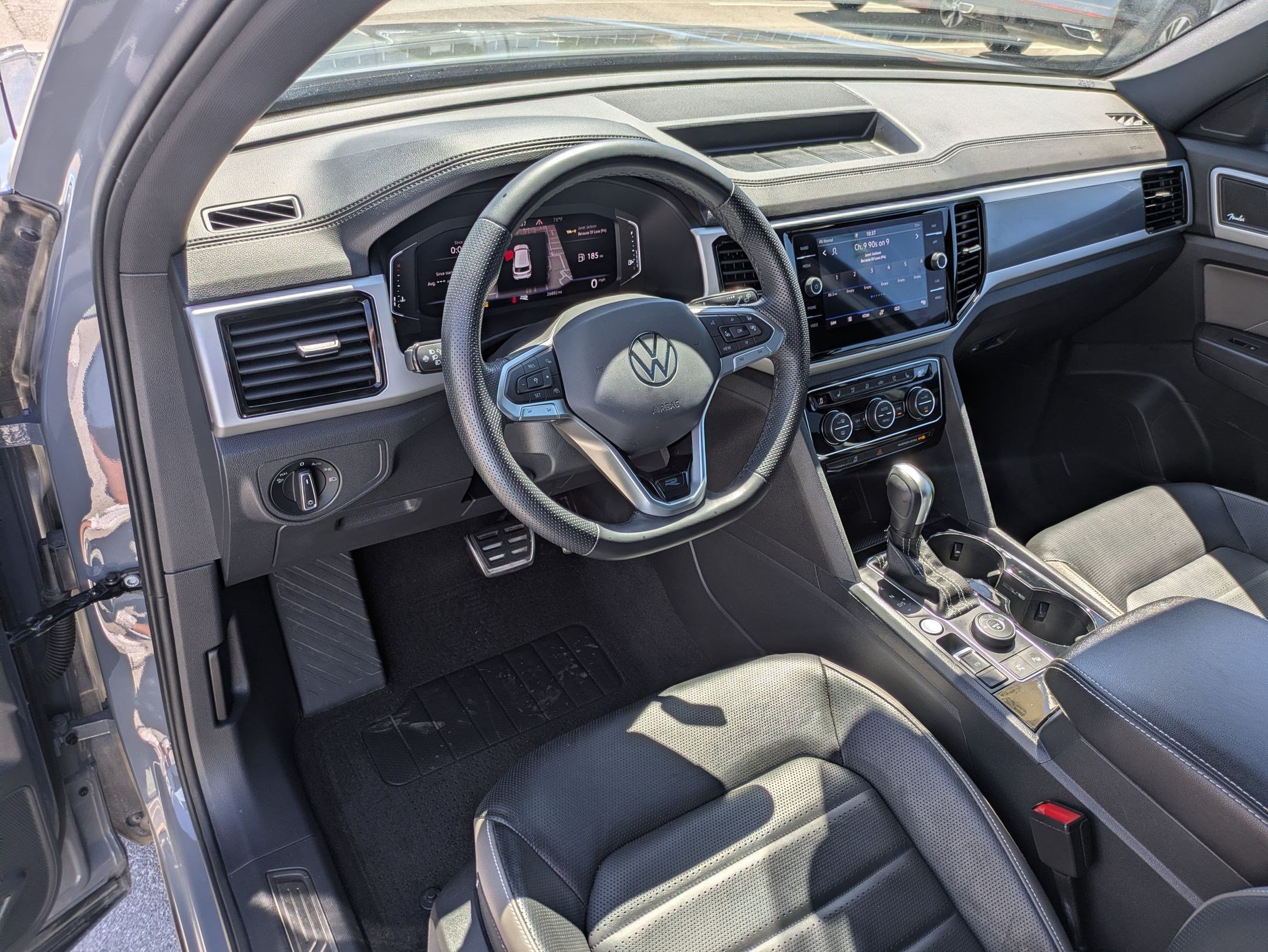 Used 2023 Volkswagen Atlas Cross Sport SEL Premium R-Line AWD/4WD image 17