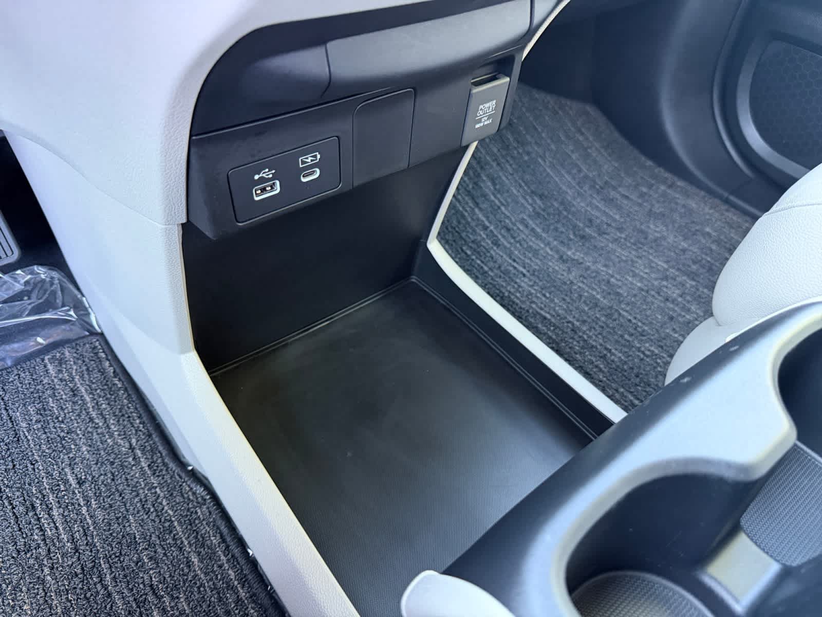 Used 2026 Honda Odyssey EX-L image 13