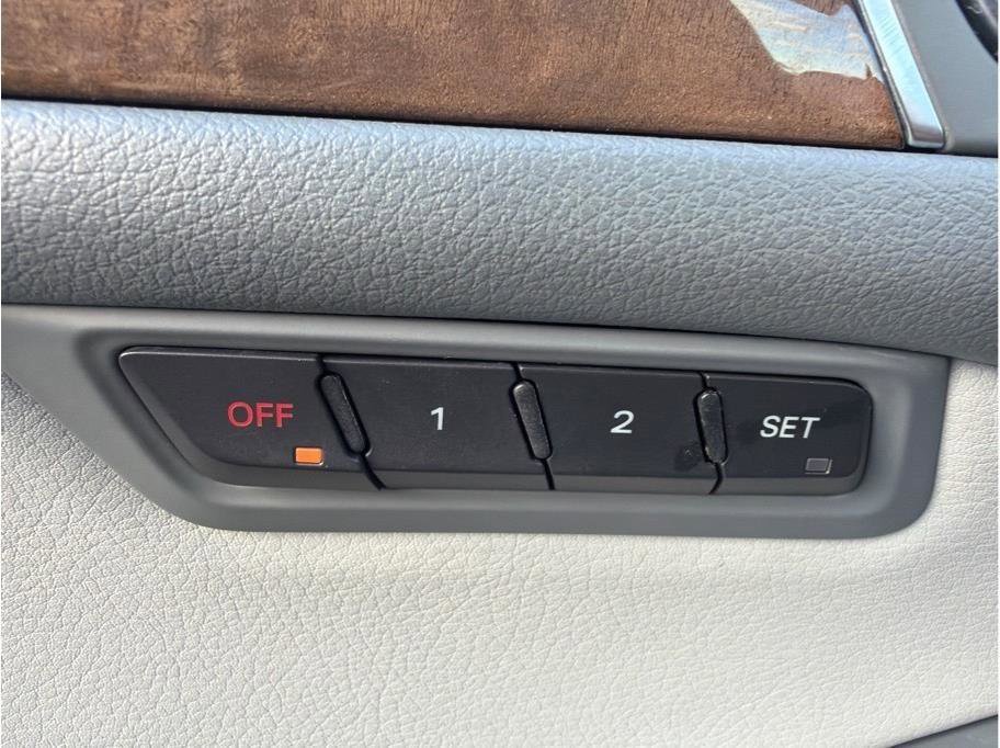 Used 2016 Audi Q5 2.0T Premium Plus w/ Technology Package image 20