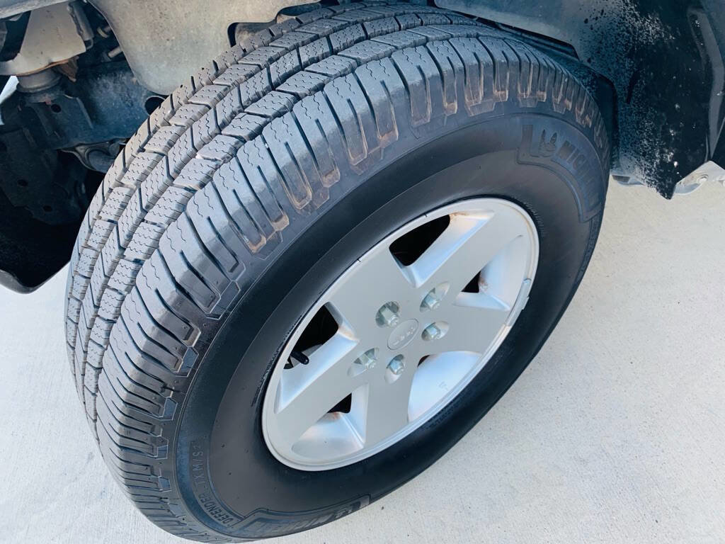 Used 2014 Jeep Wrangler Unlimited Sport w/ Quick Order Package 24S image 36