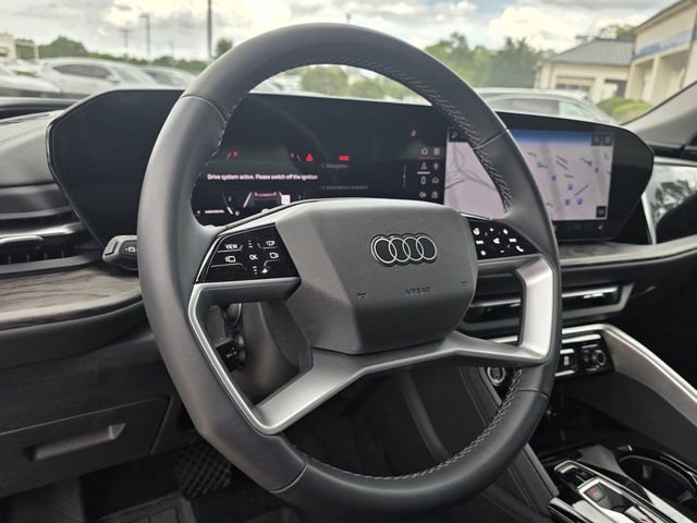 Used 2025 Audi Q5 Premium Plus w/ Premium Plus AWD/4WD image 10
