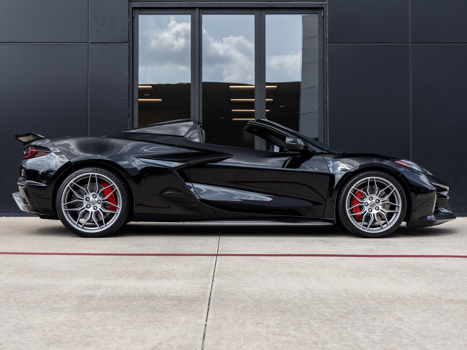 Used 2023 Chevrolet Corvette Z06 w/ Battery Protection Package image 11