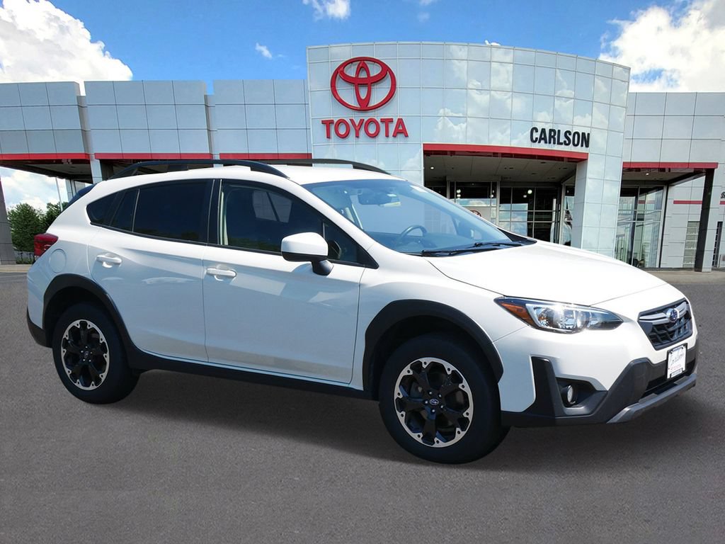 Used 2023 Subaru Crosstrek 2.0i Premium AWD/4WD image 2
