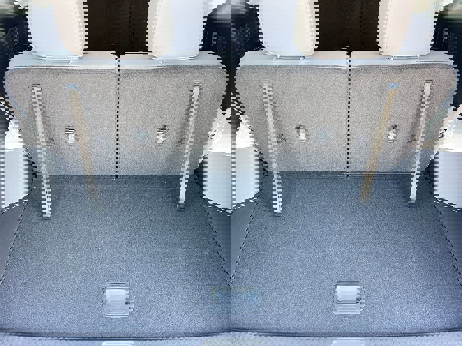 New 2026 Hyundai Ioniq 9 SEL image 16