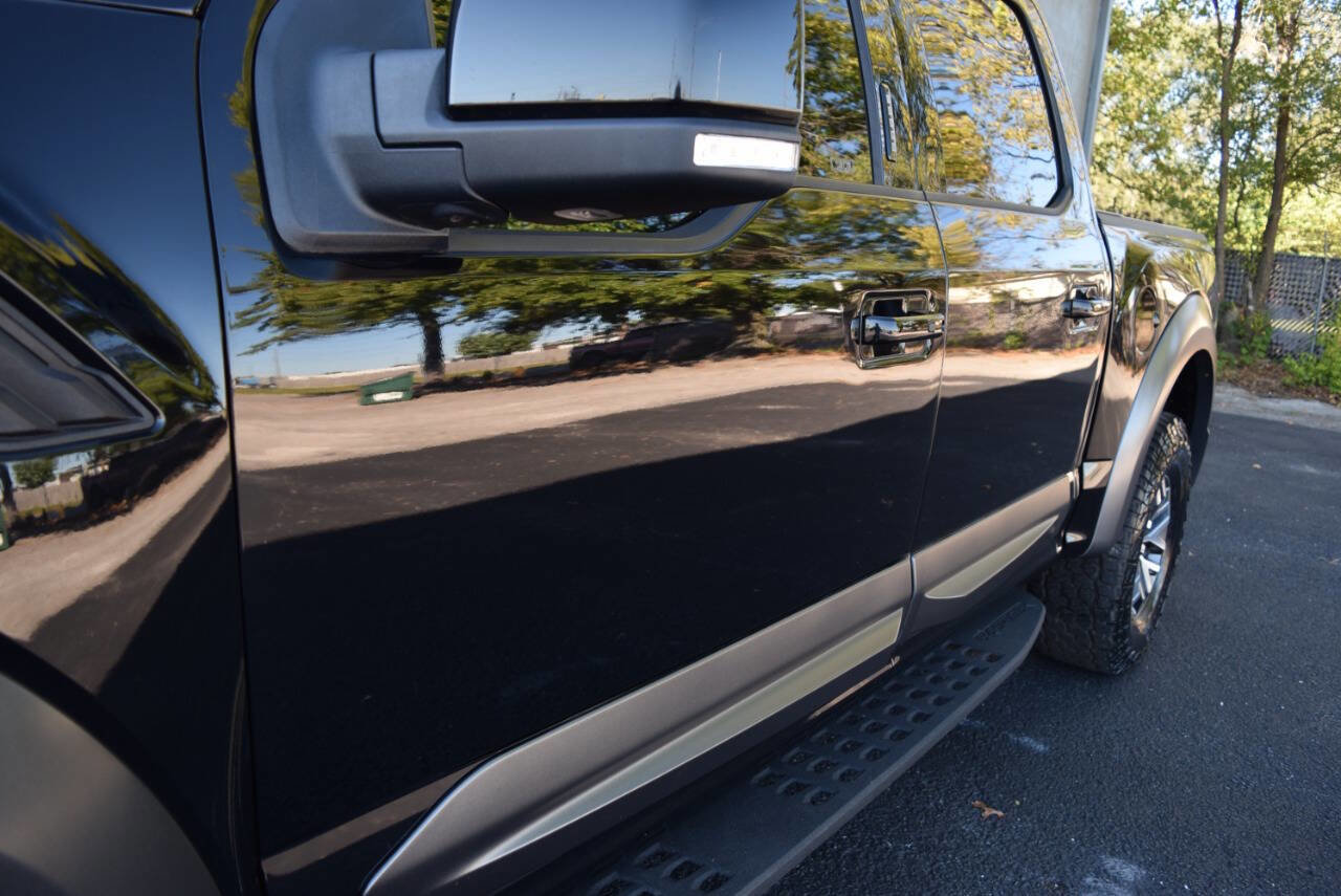 Used 2018 Ford F150 Raptor w/ Equipment Group 802A Luxury image 9