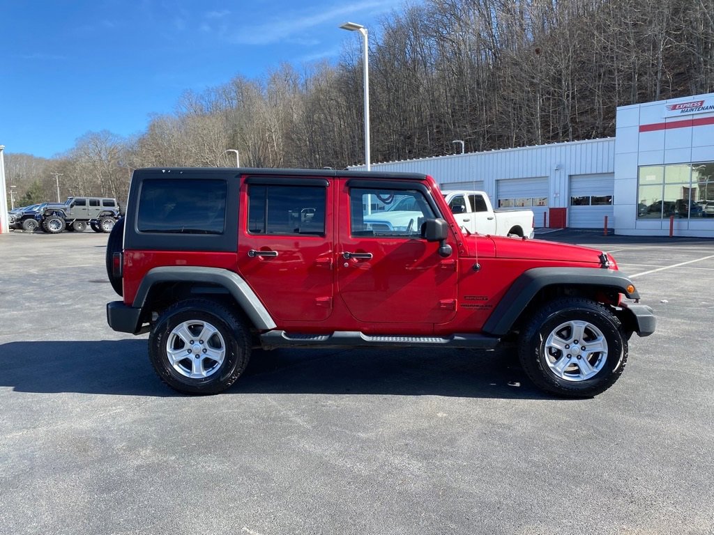 Used 2014 Jeep Wrangler Unlimited Sport w/ Quick Order Package 24S image 3