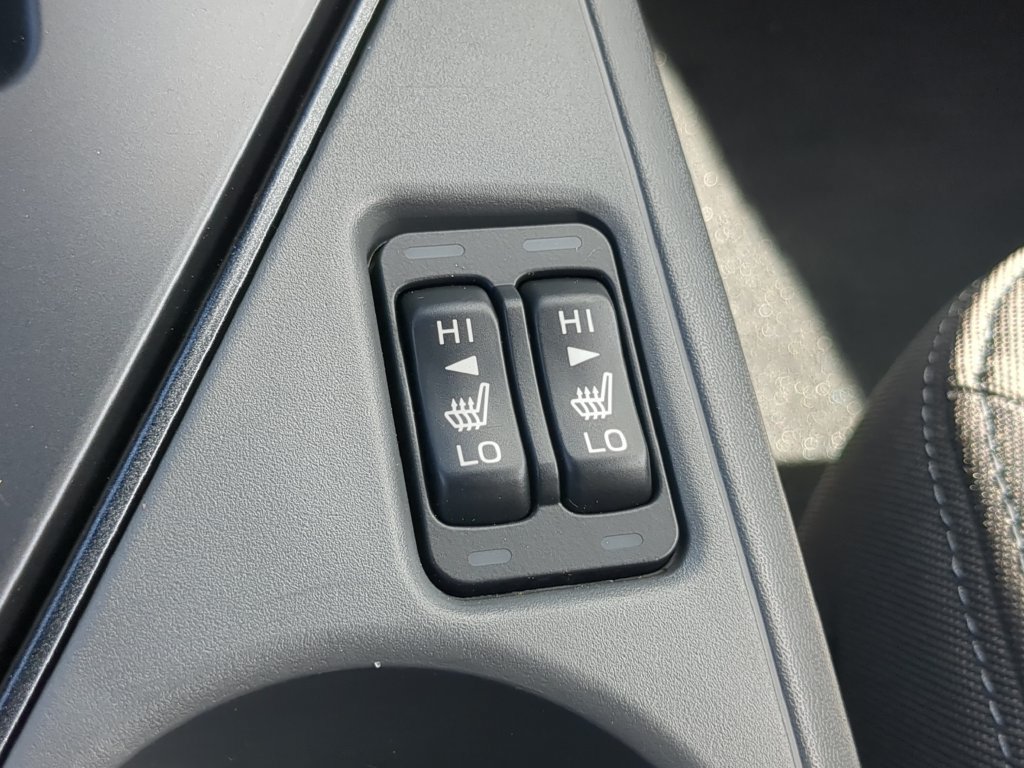 Used 2026 Subaru Crosstrek 2.5i Premium AWD/4WD image 24