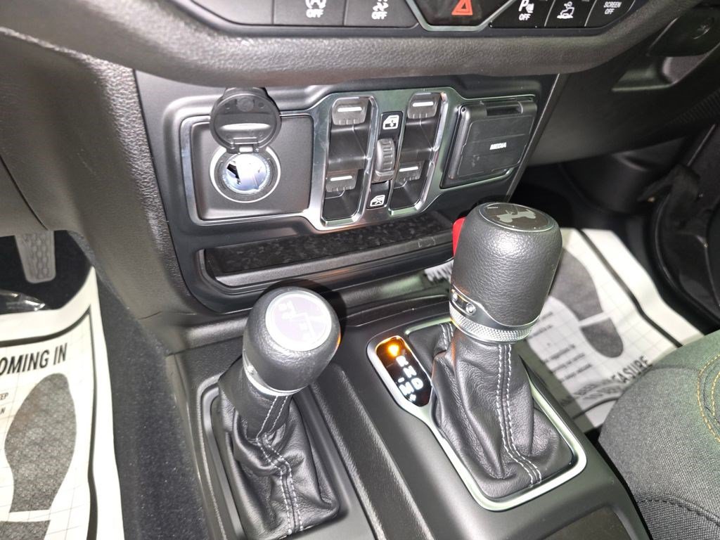 New 2025 Jeep Wrangler Unlimited Sport AWD/4WD image 25