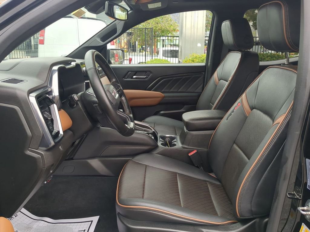 Used 2023 GMC Canyon AT4 w/ AT4 Premium Package image 23