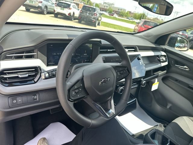 New 2027 Chevrolet Bolt LT FWD image 11