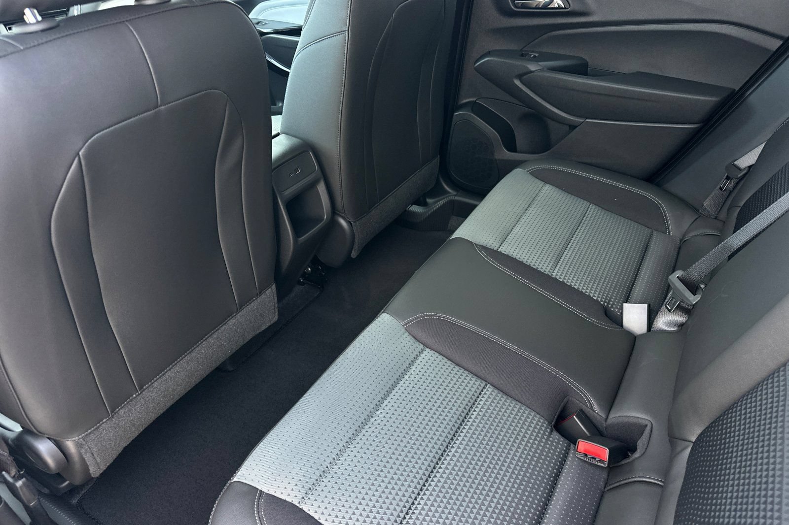 New 2026 Chevrolet Trax LT FWD image 12