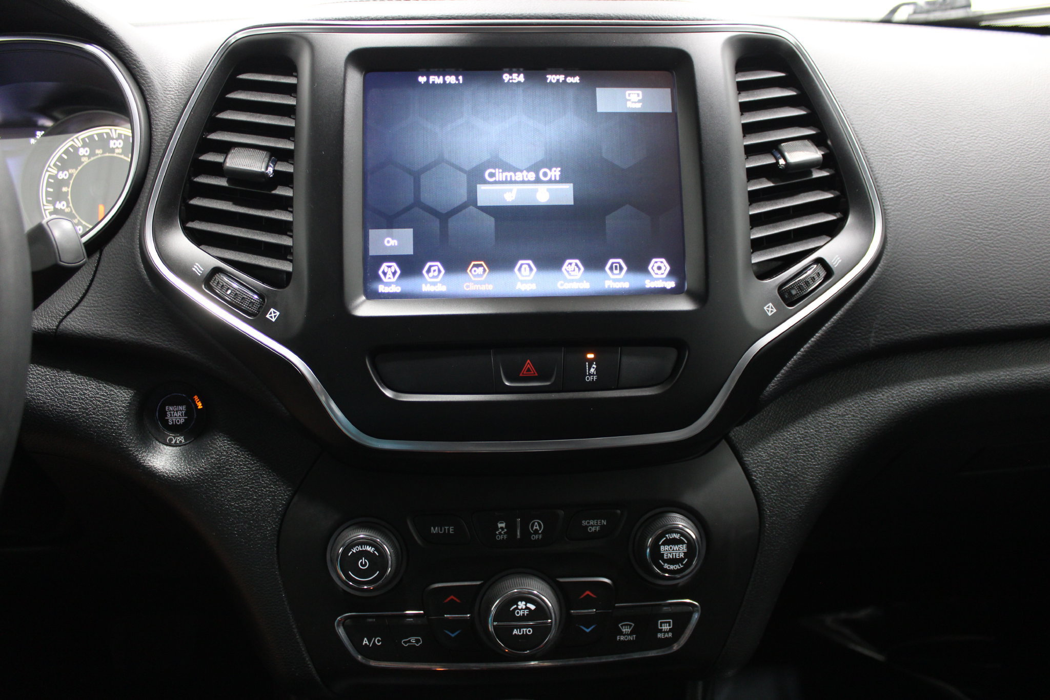 Used 2022 Jeep Cherokee Latitude Lux AWD/4WD image 32