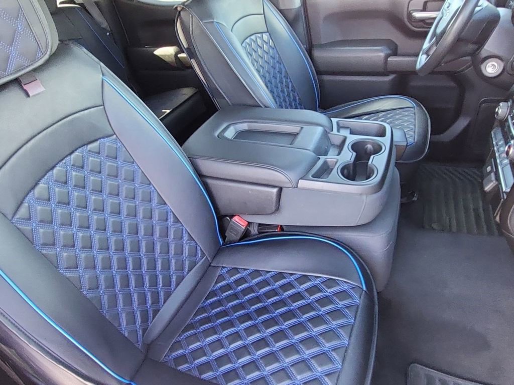 Used 2019 Chevrolet Silverado 1500 Custom Trail Boss w/ Custom Convenience Package AWD/4WD image 32