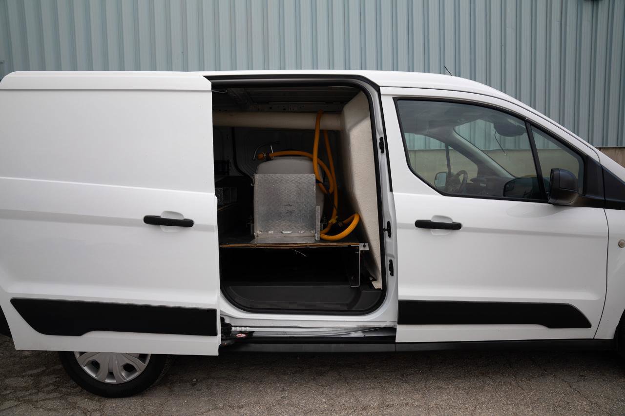 Used 2022 Ford Transit Connect XL image 13