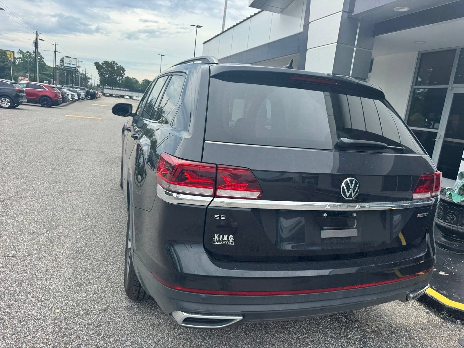 Used 2022 Volkswagen Atlas SE AWD/4WD image 9