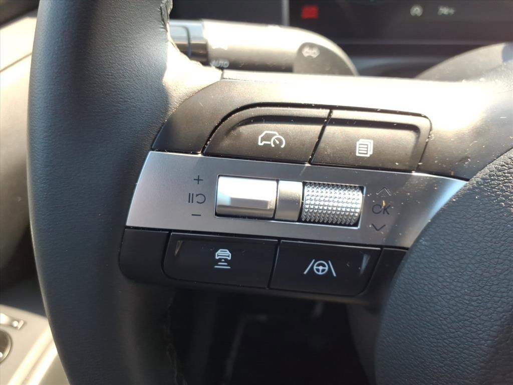 Certified 2025 Hyundai Tucson SEL AWD/4WD image 23