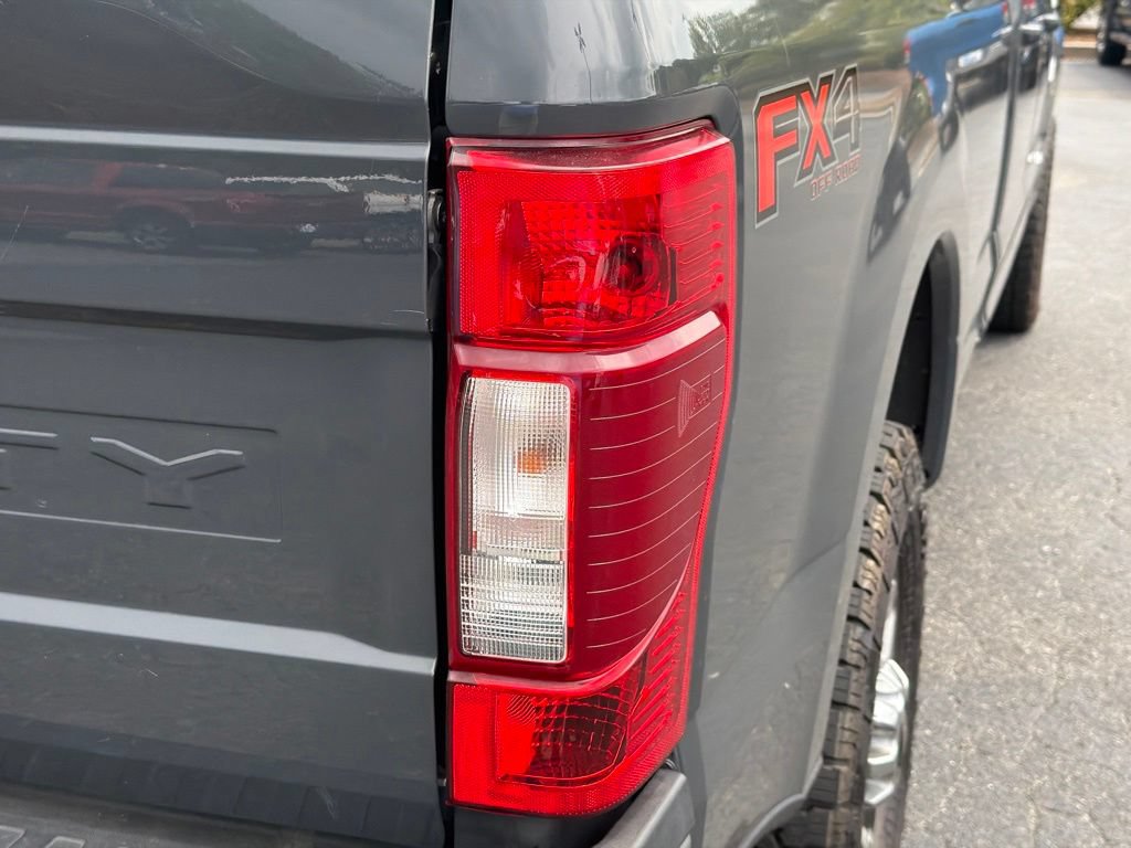 Used 2021 Ford F350 Lariat w/ Lariat Ultimate Package AWD/4WD image 25