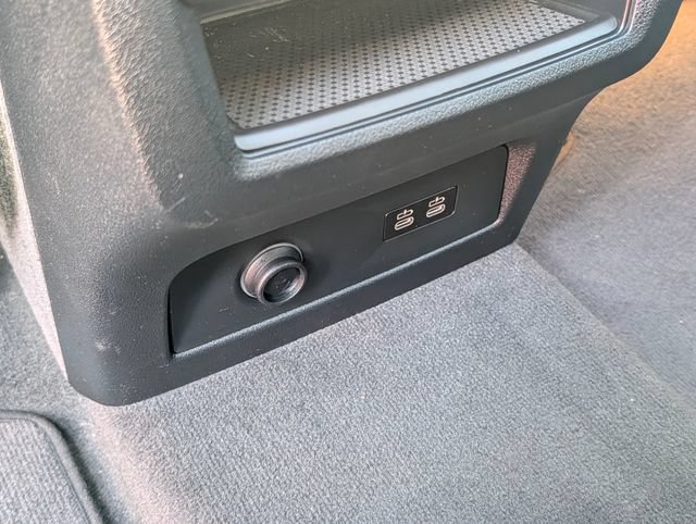 Used 2024 BMW X5 sDrive40i w/ Parking Assistance Package RWD image 16