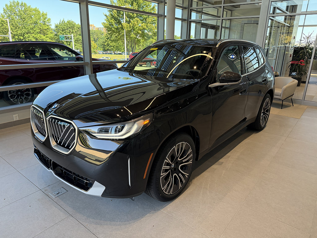 New 2026 BMW X3 xDrive30i w/ Premium Package AWD/4WD image 3