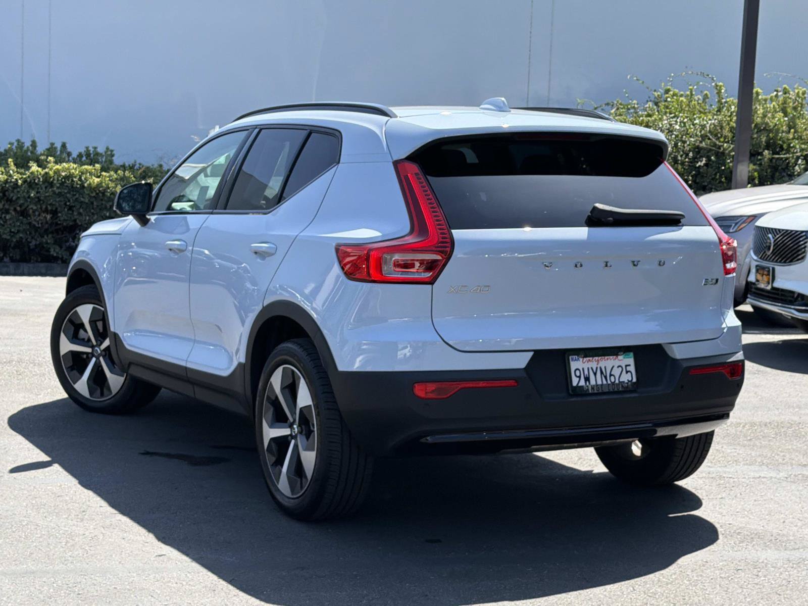 New 2026 Volvo XC40 B5 Plus w/ Protection Package Premier AWD/4WD image 7