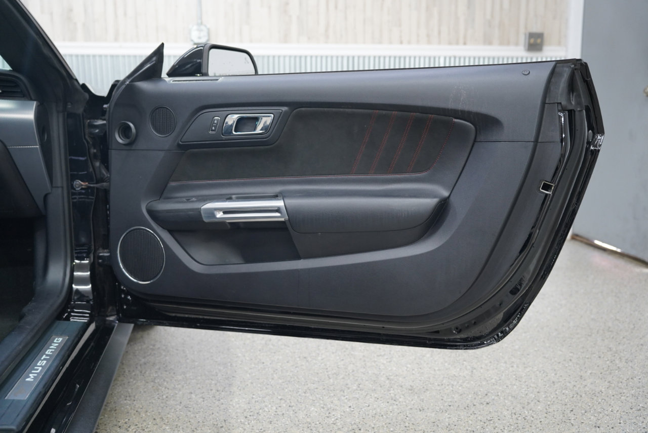 Used 2016 Ford Mustang GT Premium w/ Equipment Group 401A image 32