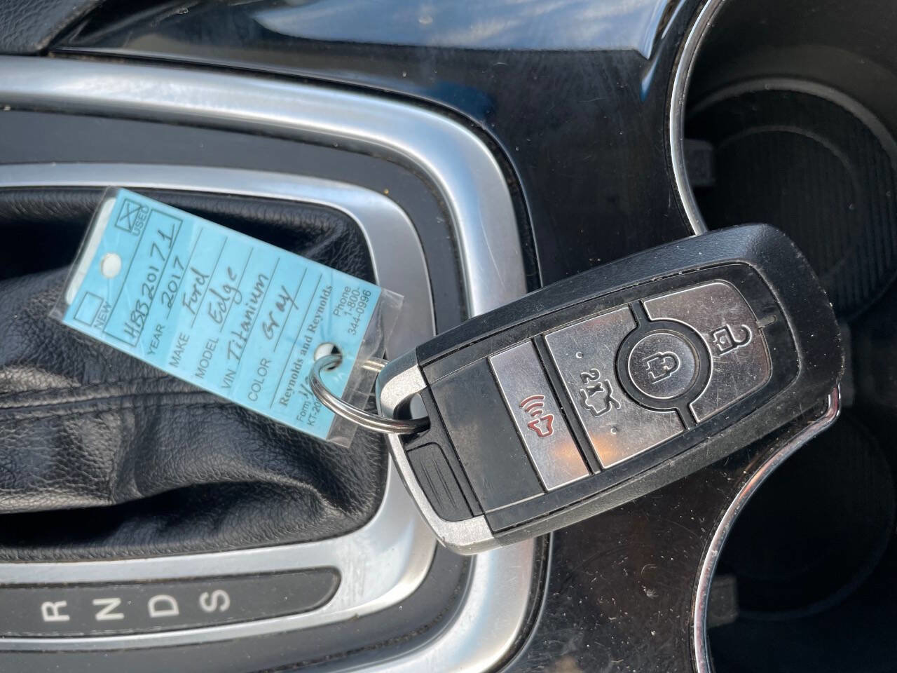 Used 2017 Ford Edge Titanium FWD image 47