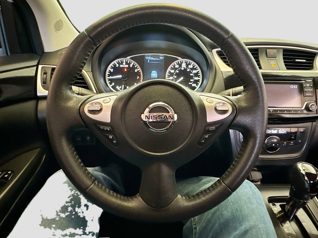 Used 2018 Nissan Sentra SV FWD image 14