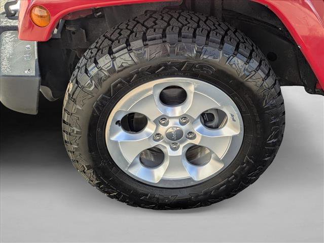 Used 2013 Jeep Wrangler Unlimited Sahara w/ Max Tow Pkg image 20