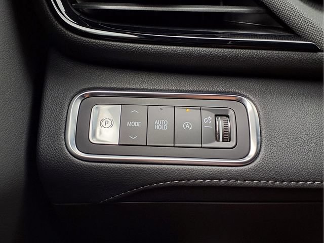 Certified 2025 Buick Enclave Preferred FWD image 11