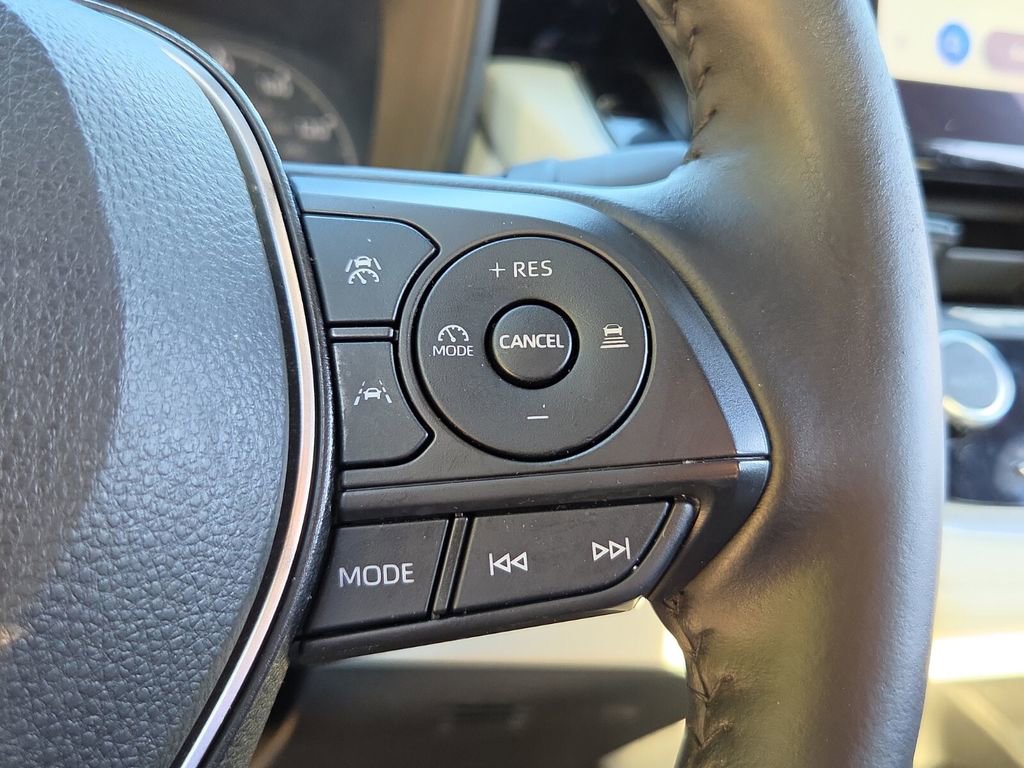 Used 2023 Toyota Corolla SE image 23