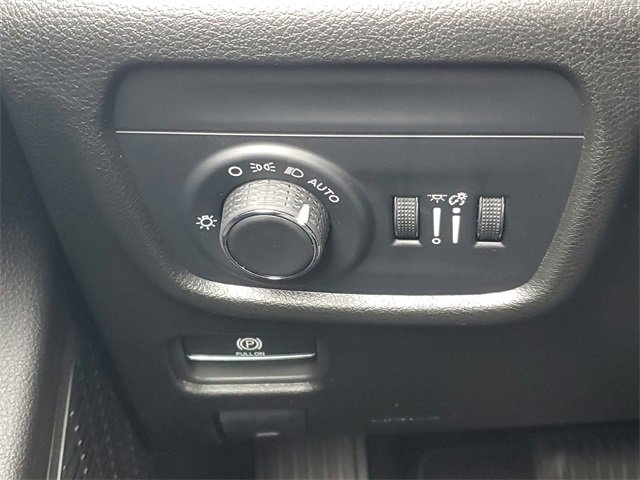 New 2025 Jeep Grand Cherokee L Altitude image 21