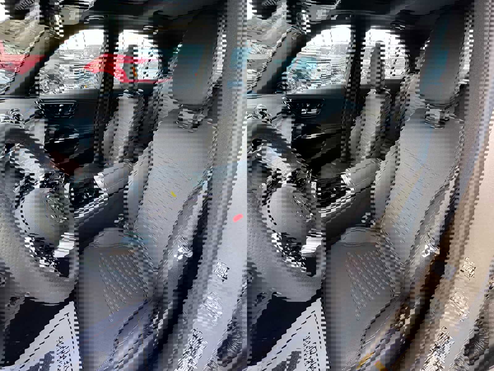 Used 2024 Mercedes-Benz C 300 4MATIC Sedan image 24