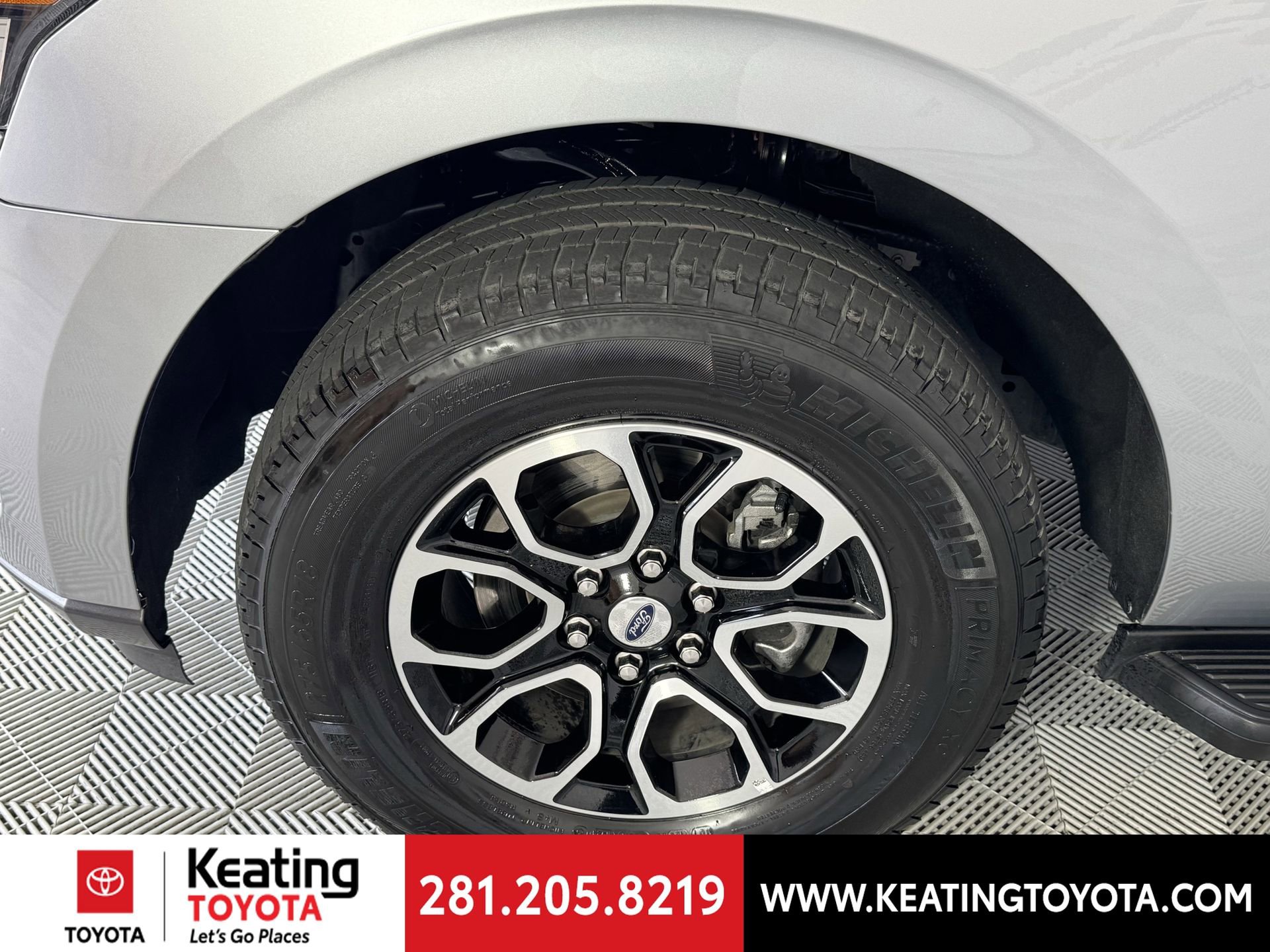 Used 2024 Ford Expedition XLT image 30