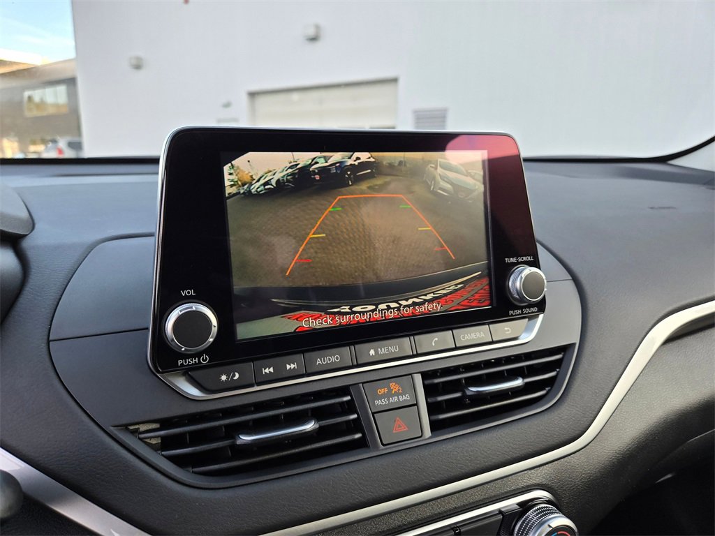 New 2025 Nissan Altima 2.5 S image 10