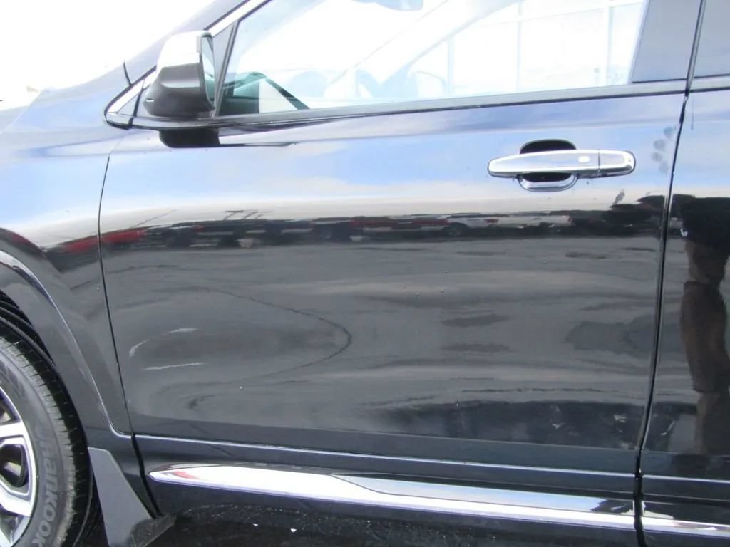 Used 2018 GMC Terrain Denali w/ Comfort Package AWD/4WD image 26