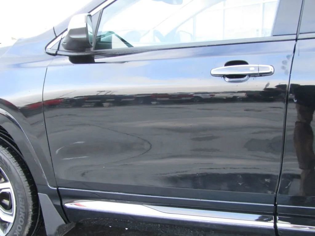 Used 2018 GMC Terrain Denali w/ Comfort Package image 26