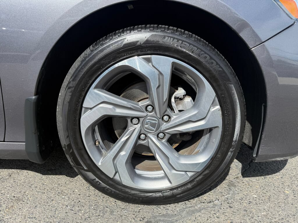 Used 2019 Honda Accord EX-L image 35