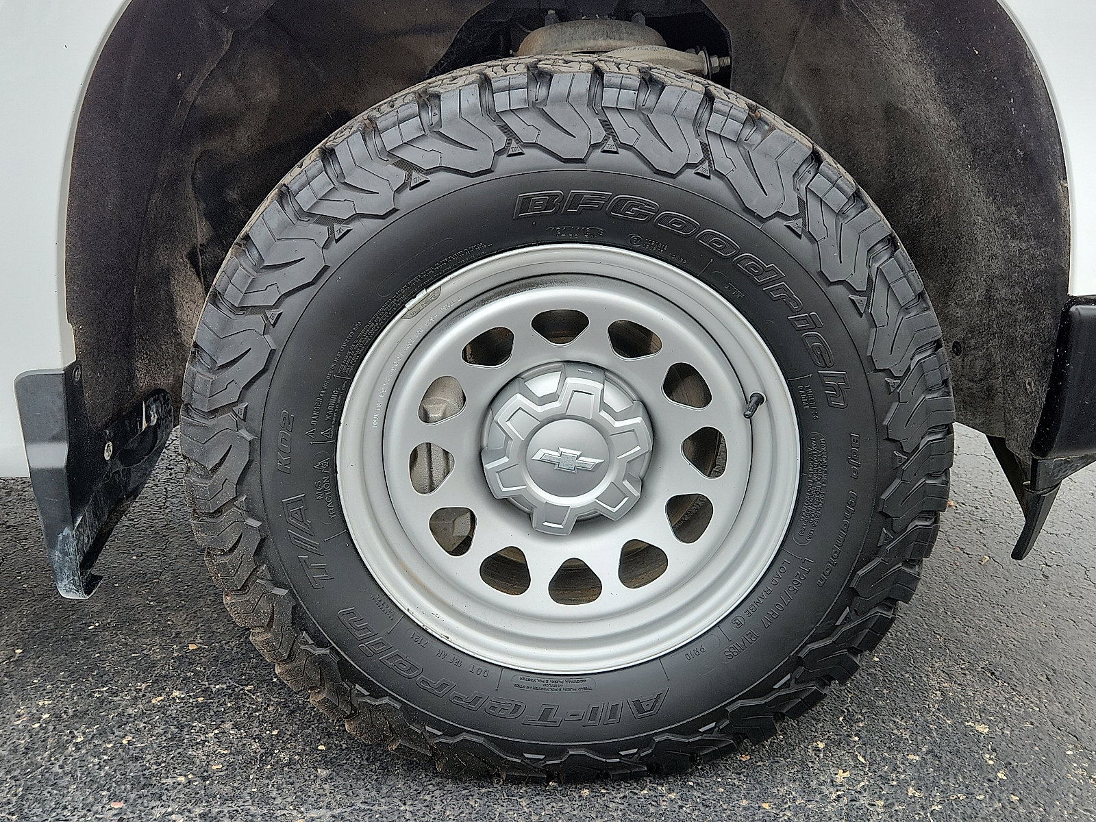 Used 2023 Chevrolet Silverado 1500 W/T w/ Trailering Package image 6